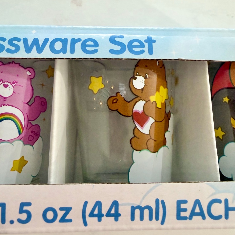 Care Bears Glassware Shot Glasses Set - Picture 4 of 6